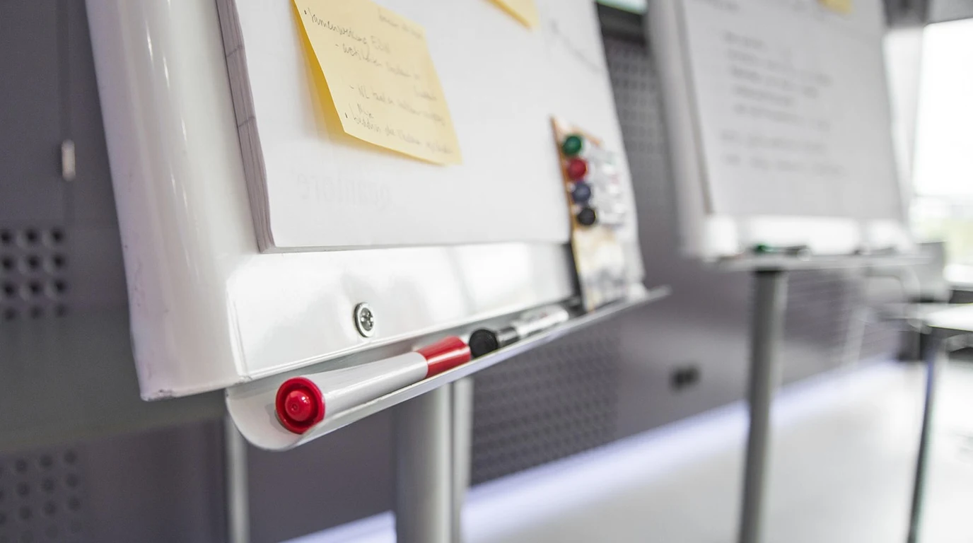 Enterprise Digital Whiteboard Collaboration Tooling Miro vs FigJam Cost Audit