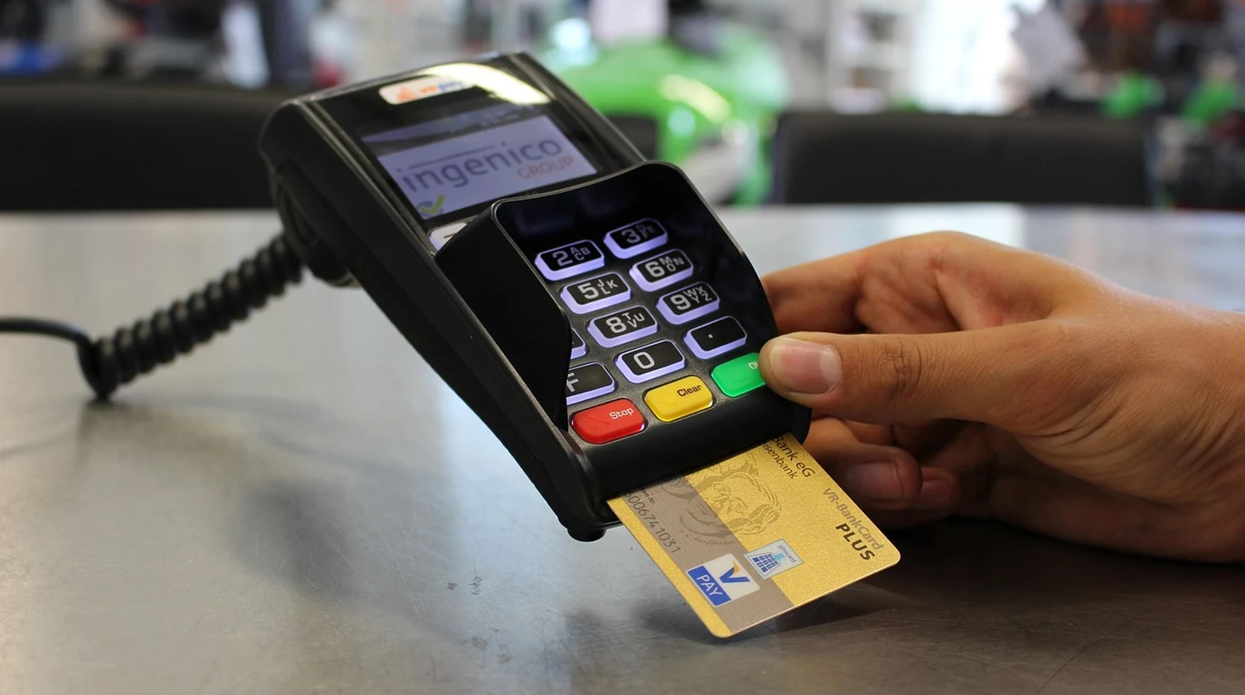 SaaS Dunning and Failed Payment Recovery Interface Workflow