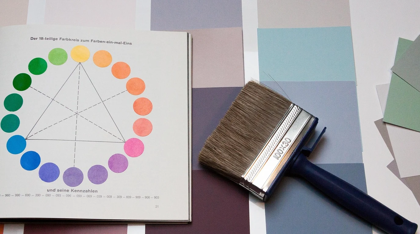 Accessible Color Palettes: APCA vs WCAG 2 Contrast Math