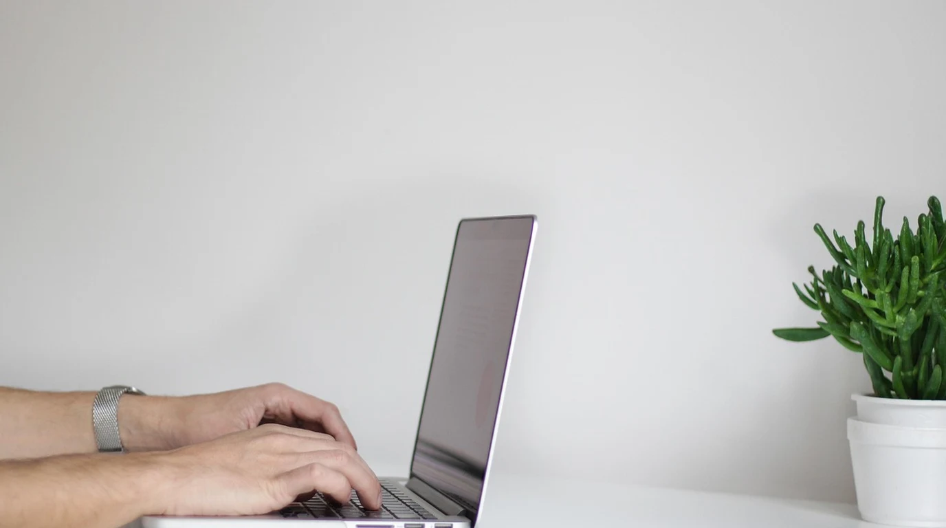 saas-keyboard-shortcuts-single-key-vs-chord-ux